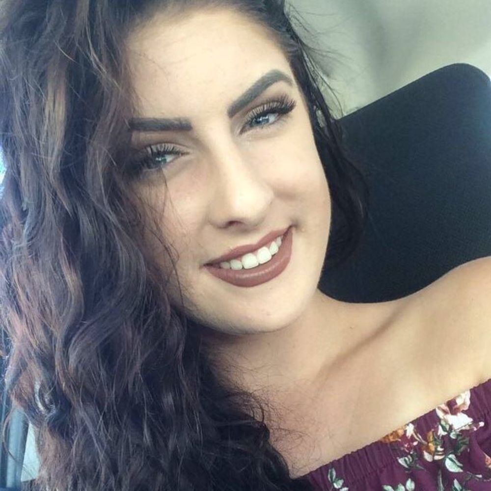 Meet your Posher, Briana